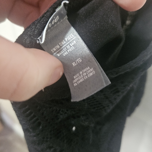 Aerie Crochet One Piece Bathing Suit XL - Picture 4 of 5